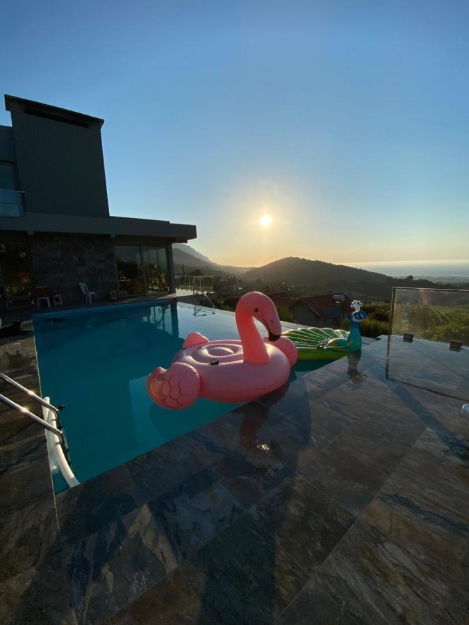 Chardonnay Guest Studio Rooms With Great View For Nature Lovers Kyrenia  Ngoại thất bức ảnh