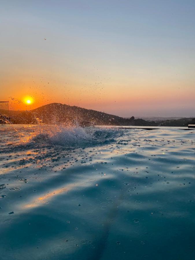 Chardonnay Guest Studio Rooms With Great View For Nature Lovers Kyrenia  Ngoại thất bức ảnh