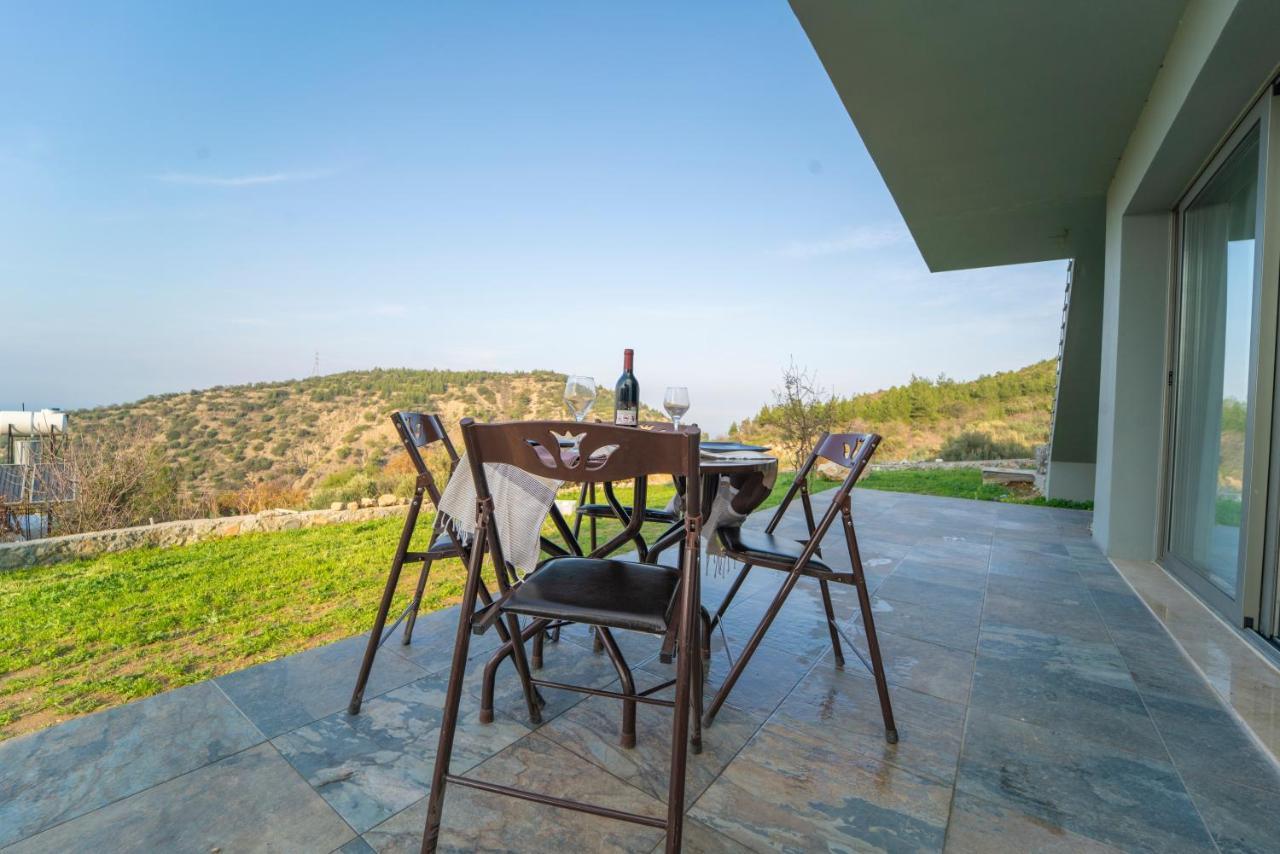 Chardonnay Guest Studio Rooms With Great View For Nature Lovers Kyrenia  Ngoại thất bức ảnh